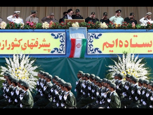 Khamenei nomina un nuovo capo delle forze terrestri dei pasdaran