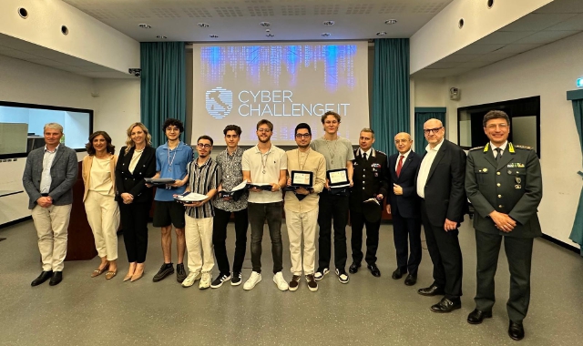 Varese, premiati i talenti della cybersecurity