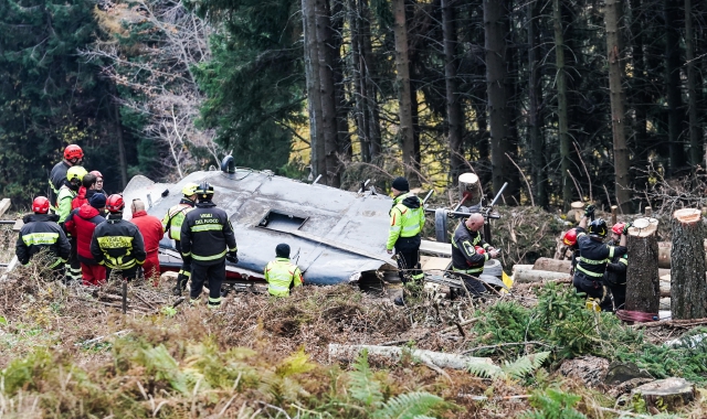 Mottarone, riformulate le accuse. «Abbiamo paura della prescrizione»