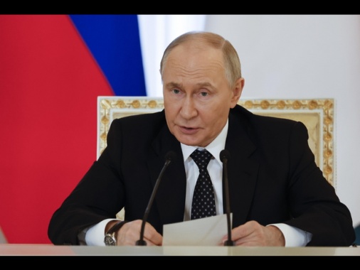 Putin, non permettere che la Russia finisca in recessione