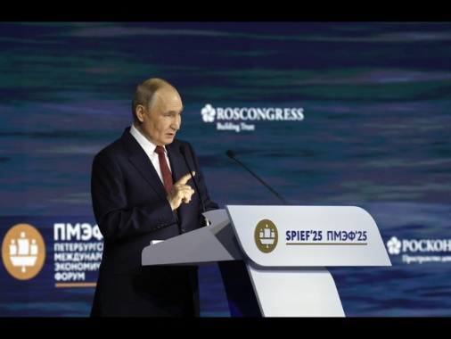 Putin, 'uccidere Khamenei? Spero sia solo retorica'