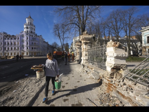 Putin, 'non escludo di conquistare Sumy'