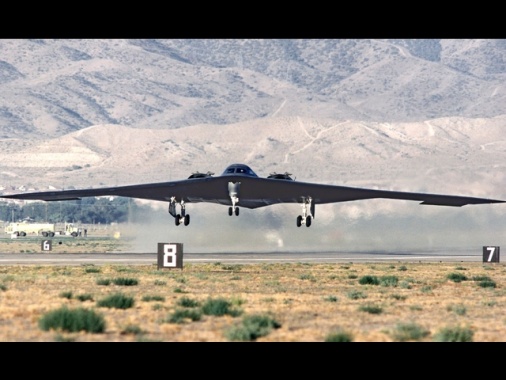 Bombardieri B-2 partiti da base Usa in Missouri verso Guam