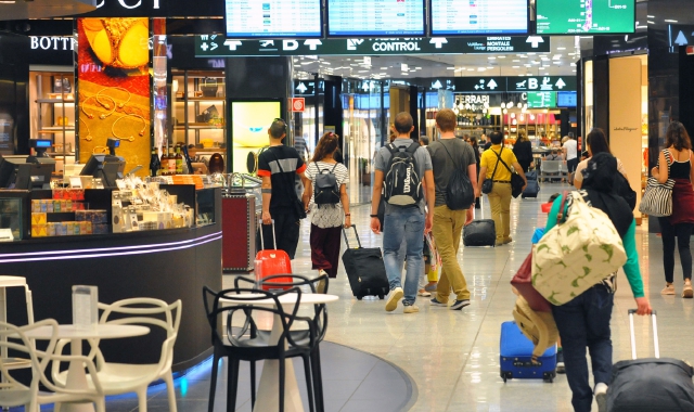 L’aeroporto di Malpensa dove il 35 nigeriano assaliva e rapinava i passeggeri