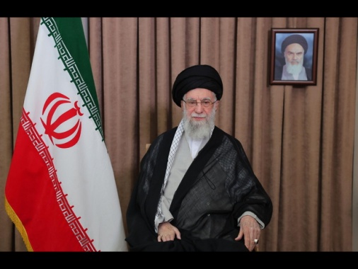 Iran a Usa, rappresaglie senza limiti se colpite Khamenei