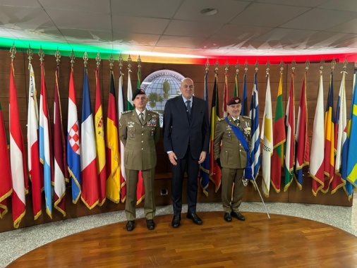 Su crisi in Iran Crosetto ridefinisce modalità comunicazione