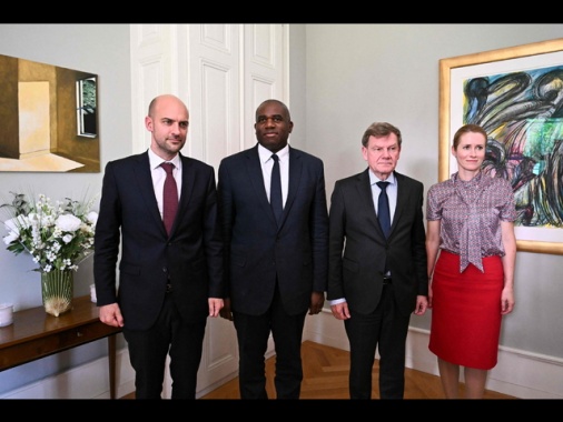 Parigi-Londra-Berlino, Iran non destabilizzi ulteriormente