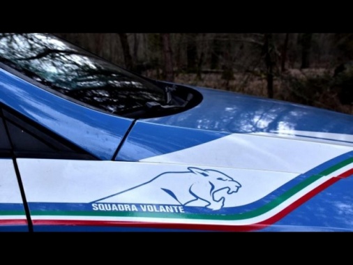 Rapina durante perquisizione, arrestati tre poliziotti