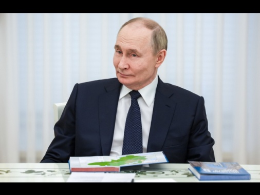 Putin a Araghchi, 'stiamo sostenendo popolo iraniano'