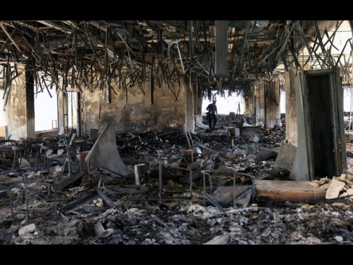 Idf, 100 bombe in due ore su Teheran.Città coperta da fumo