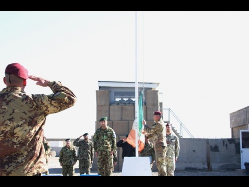 Kuwait,militari italiani in bunker a scopo precauzionale