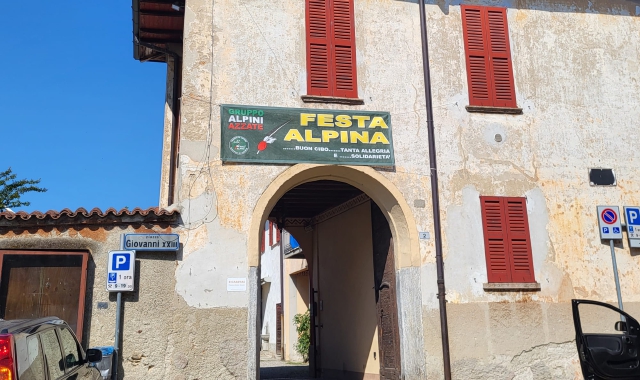 «Aiutaci ad aiutare»: Alpini in festa ad Azzate