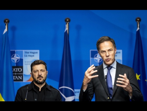 Zelensky, 'importante che il percorso verso la Nato resti'