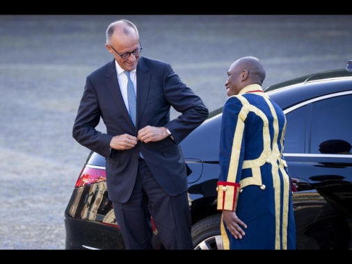 Merz, 'alla Nato ci sarà intesa, Mosca minaccia per tutti'