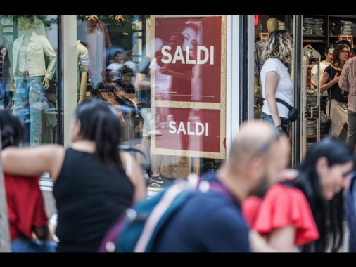 Confesercenti, saldi dal 5 luglio, già 700 milioni acquisti