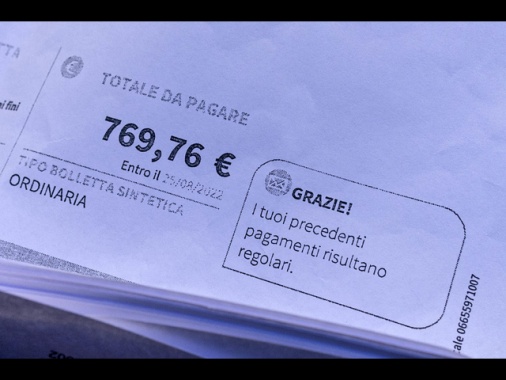 Arrivano i primi accrediti del bonus da 200 euro su bollette