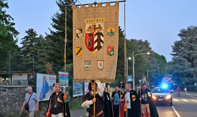 Il corteo storico (foto Angelo Puricelli/BLITZ)