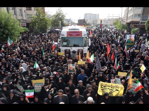 Iran, 71 uccisi nel raid israeliano sulla prigione di Evin