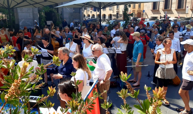 A Varese musica contro la guerra