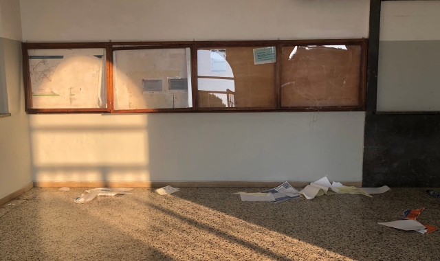 I vandalismi alla stazione di Sesto Calende