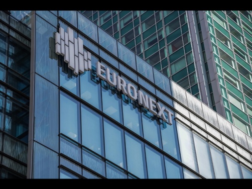 Borsa: Europa fiacca, future Usa positivi, Milano in parità