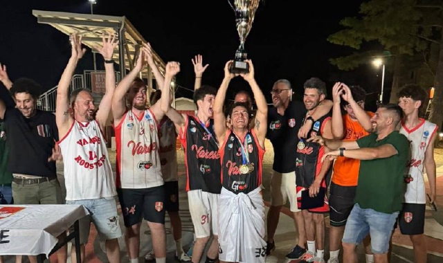 Festeggiamenti dopo la vittoria