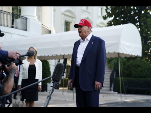 Il Senato Usa ha approvato il budget di Trump