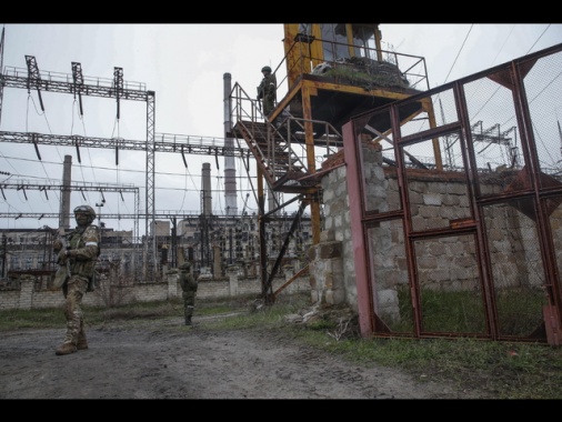 Filorussi di Lugansk,'tutta la regione sotto controllo di Mosca'