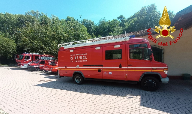 Le ricerche da parte dei vigili del fuoco sono ancora in corso