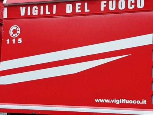 Palazzo a fuoco a Cherasco, nel Cuneese