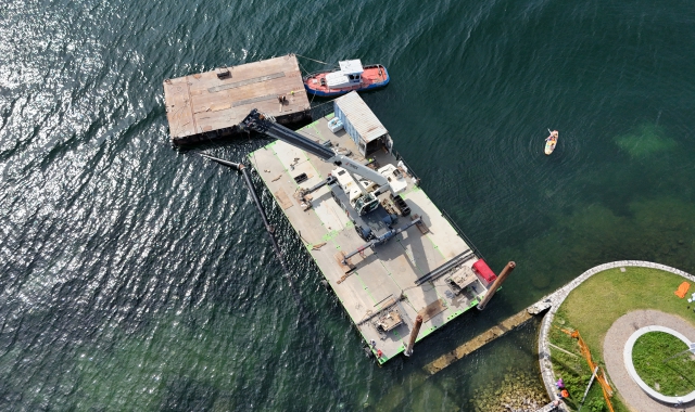I lavori alla tubazione sul lago Maggiore