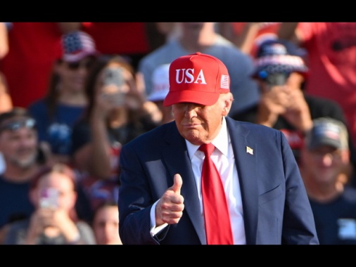 Trump firma il 'big beautiful bill', è l'età dell'oro