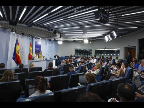 Accuse di machismo a dirigente Psoe,lascia posto a Moncloa