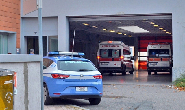 Il quindicenne è stato portato al Pronto soccorso dell’ospedale di Varese  (foto Archivio)