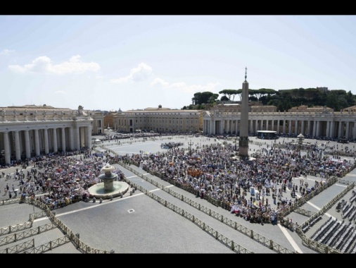 Il Papa, dolore per le vittime del Texas, prego per loro