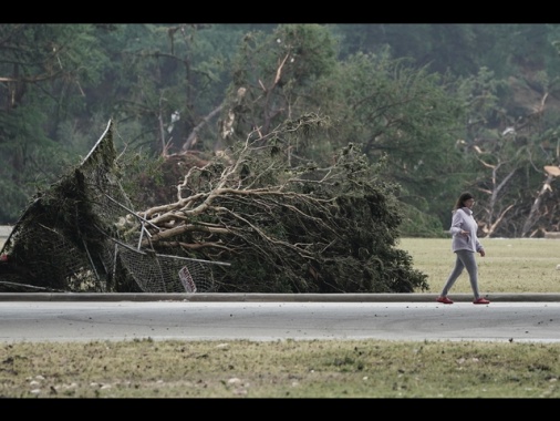 Si aggrava il bilancio in Texas, i morti sono 67
