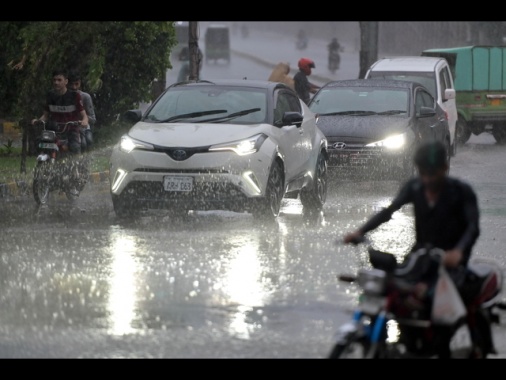 Monsoni in Pakistan, 72 morti negli ultimi dieci giorni