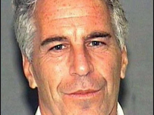 'Fbi, Epstein non aveva una lista clienti, si è suicidato'