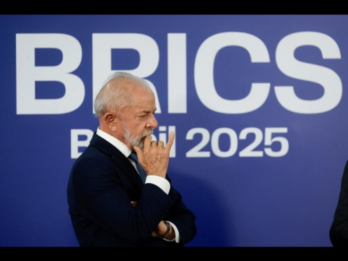 Lula a Trump, 'non è serio minacciare dazi a Paesi via web'