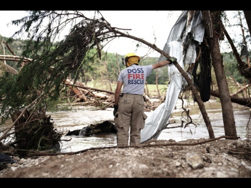 Alluvioni in Texas, il bilancio supera le cento vittime