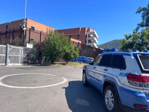 Indagini per rivolta in carcere Prato, nuove perquisizioni