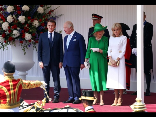 Macron a Londra per rilanciare l'asse fra Regno Unito e Francia