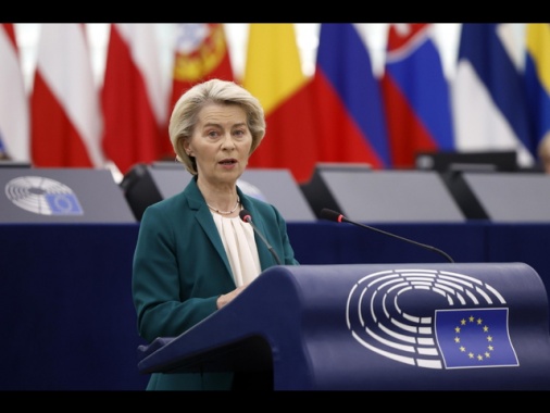 Von der Leyen, avanti su taglio costi energia e stop a gas russo