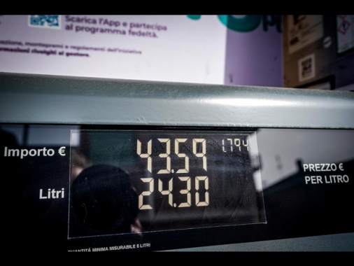 Aumenta il gasolio, Tamoil alza di 2 centesimi