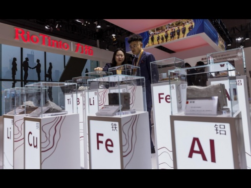 Cina, 'avviata stretta sul contrabbando delle terre rare'