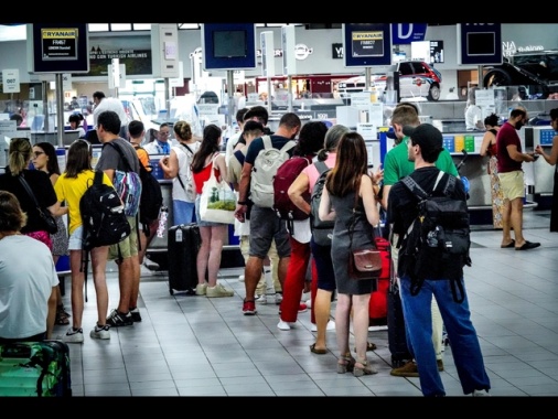 Non sono più necessari documenti per imbarco voli Italia-Ue