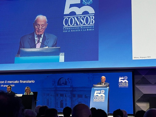 La Consob oscura sette siti abusivi di cripto-attività