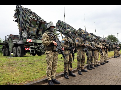 Trump, 'armi Usa a Kiev tramite Nato, che pagherà al 100%'