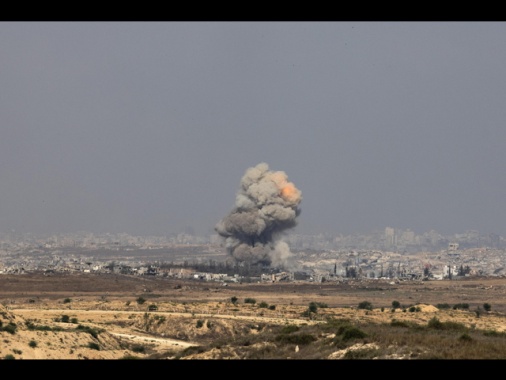 Wafa, almeno 16 civili uccisi dall'alba di oggi a Gaza