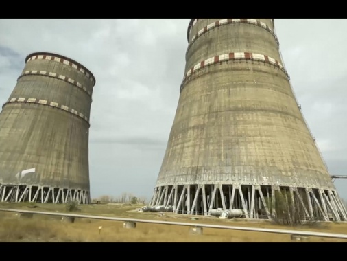 Aiea, centinaia di spari ieri dentro centrale Zaporizhzhia